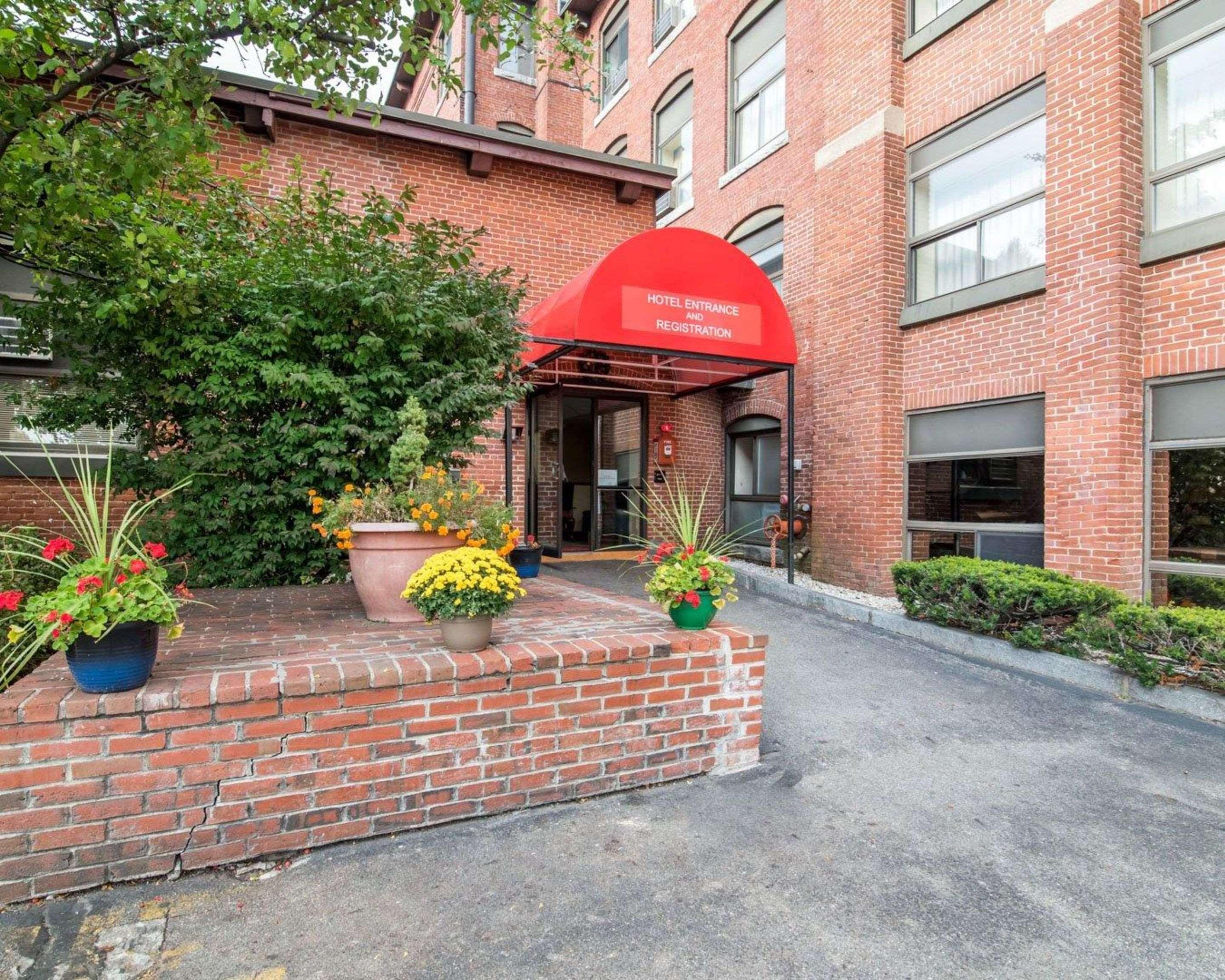 Econo Lodge Manchester Exterior photo
